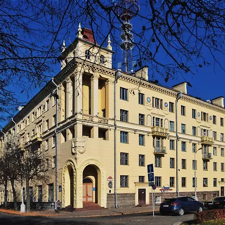 Tower 31/18 Хостел *
